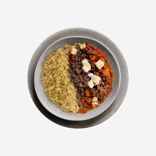 Süßkartoffelauflauf mit Feta, Rind und Bulgur