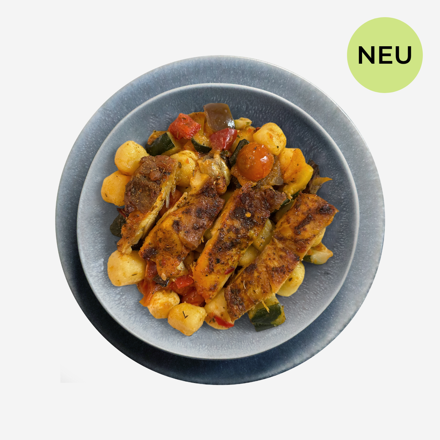 Polenta-Gnocchi mit Huhn und mediterranem Gemüse